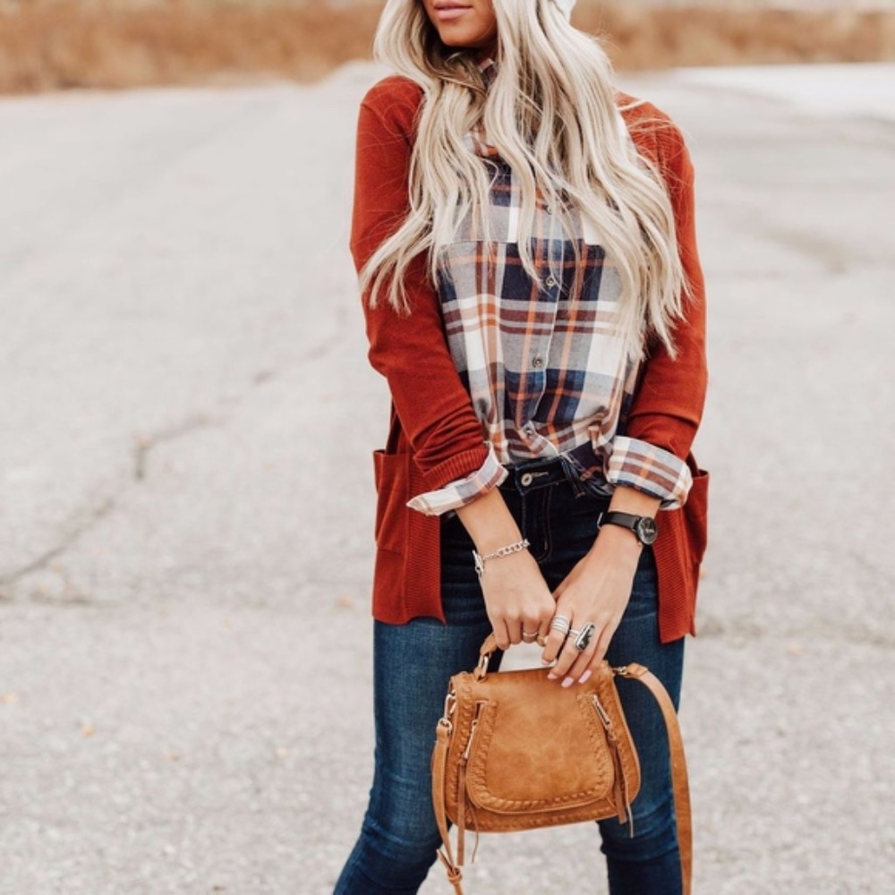 Plaid Button Down Casual Top - Picture 5 of 12